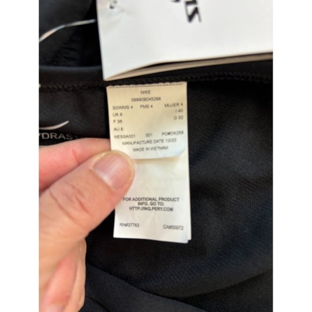 NEW Nike Hydrastrong Fastback One Piece Swimsuit Black 30 Watersports Consign - Picture 9 of 12